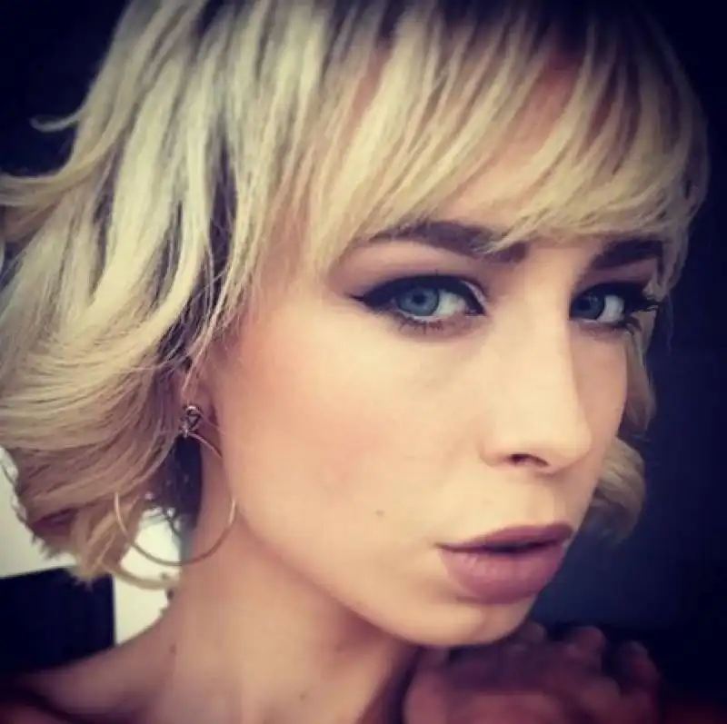 loiza lamers  19