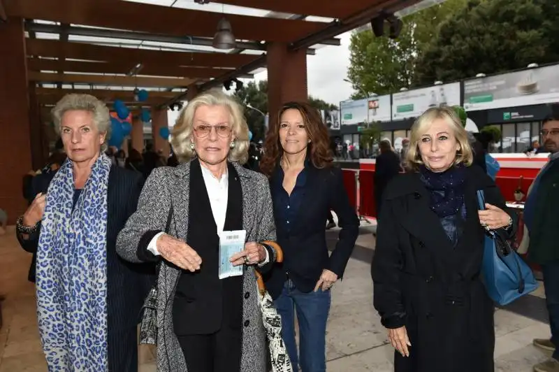 marilu gaetani d aragona  marina cicogna  benedetta e sandra carraro