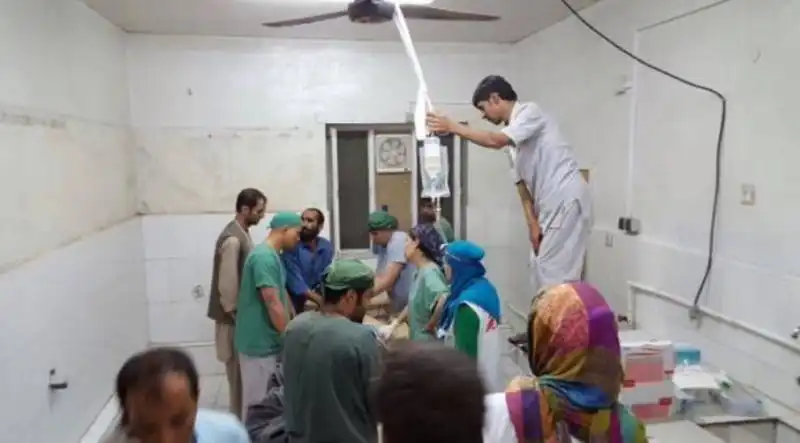 ospedale msf bombardato afghanistan 1