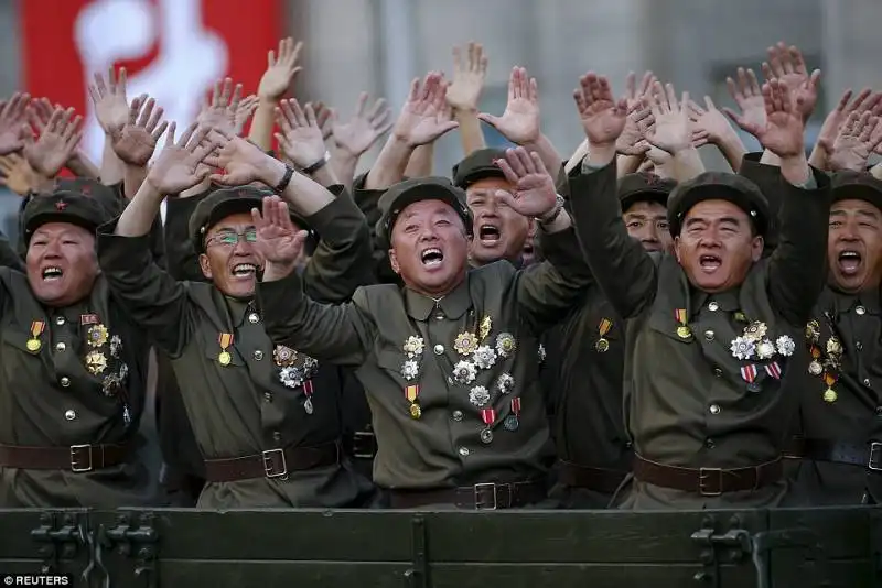 pyongyang festeggia il partito del lavoro   16