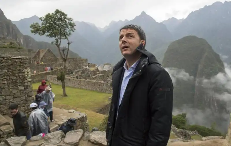 RENZI MACHU PICCHU