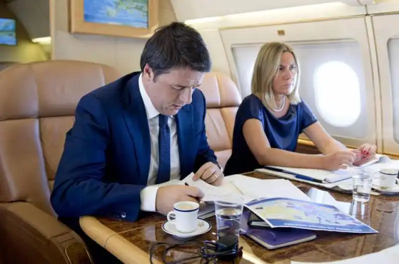 RENZI MOGHERINI AEREO DI STATO