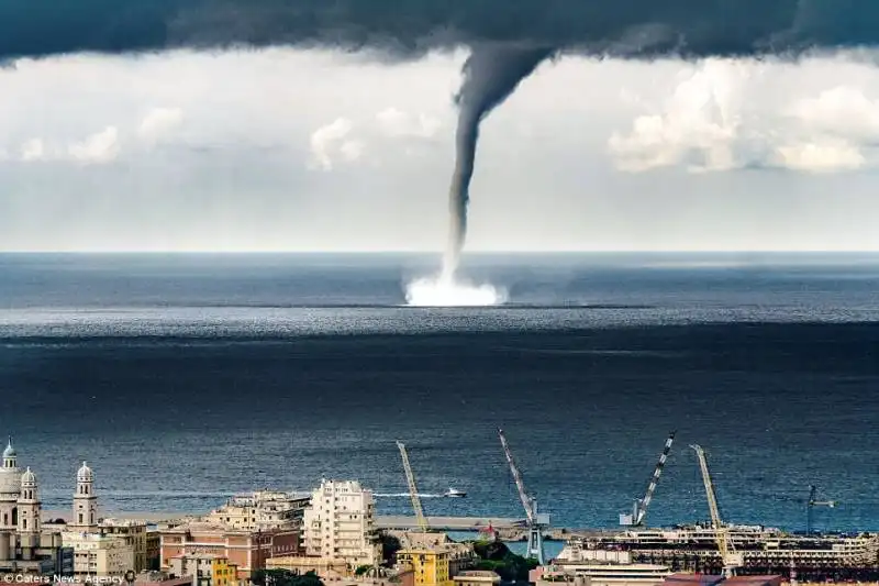 tromba marina a genova  3