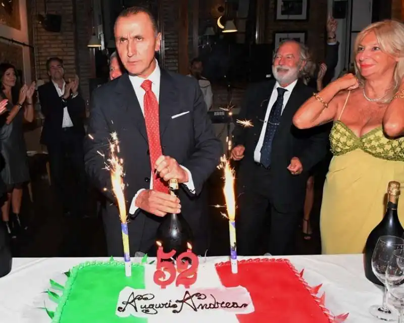 andrea meschini festeggia il suo compleanno (1)