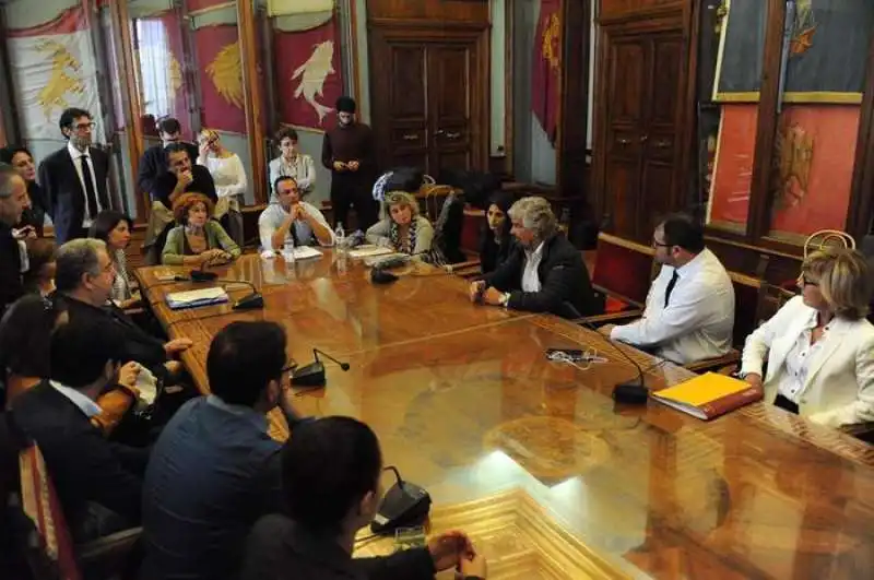 BEPPE GRILLO E I CONSIGLIERI M5S DI ROMA