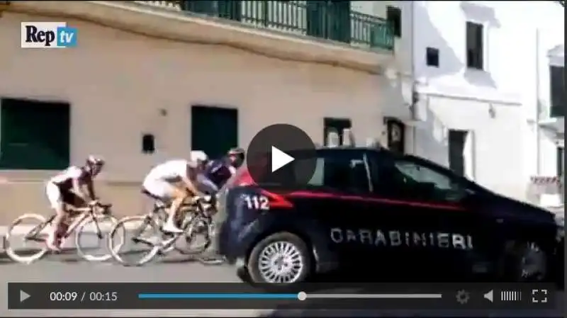 carabinieri e ciclisti avetrana