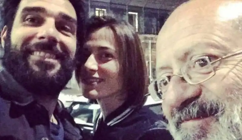 EDOARDO LEO SELFIE MILANO