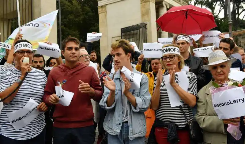 flash mob contro l omofobia (1)