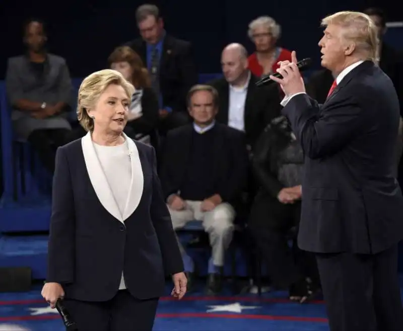 il secondo confronto tv tra trump e hillary clinton 7