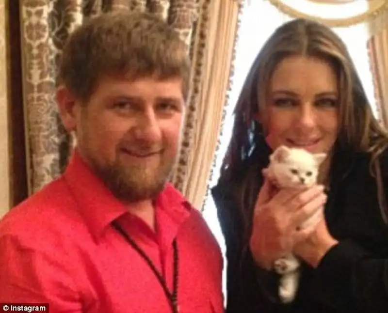 kadyrov con liz hurley