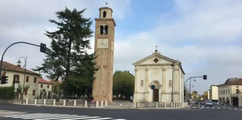 la chiesa di spinea