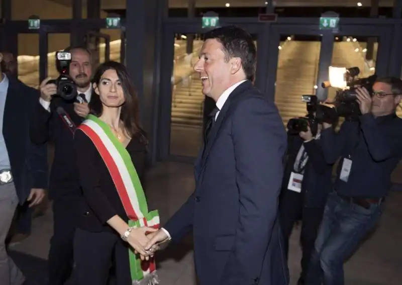 matteo renzi virginia raggi