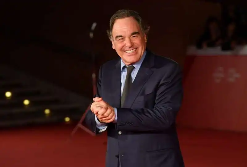 oliver stone (4)