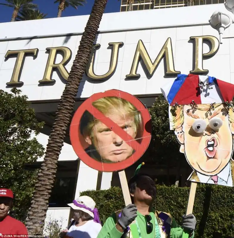 proteste contro donald trump