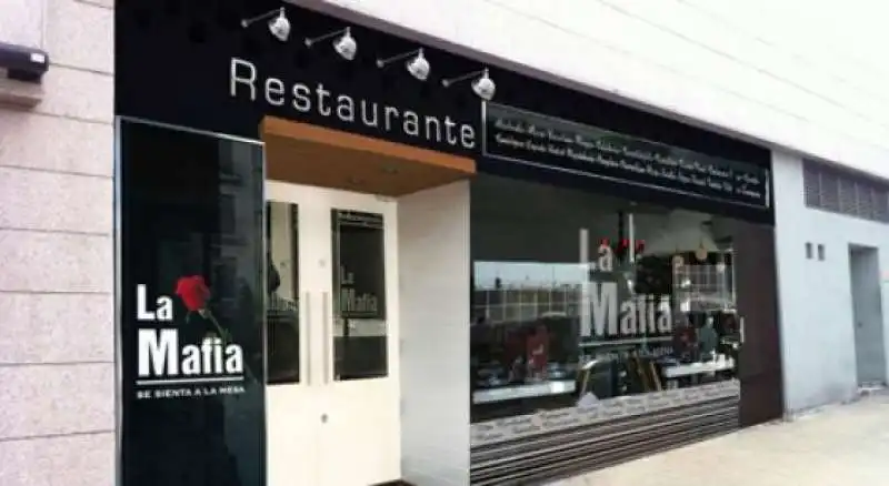 Ristorante in Spagna - La Mafia se sienta a la mesa