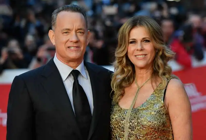 tom hanks con la moglie rita wilson (4)