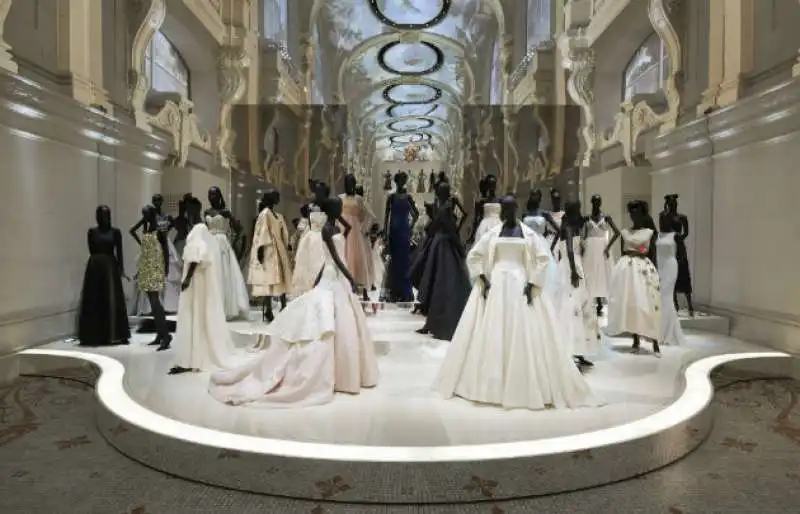 christian dior couturier du reve musee des arts decoratifs a parig 2