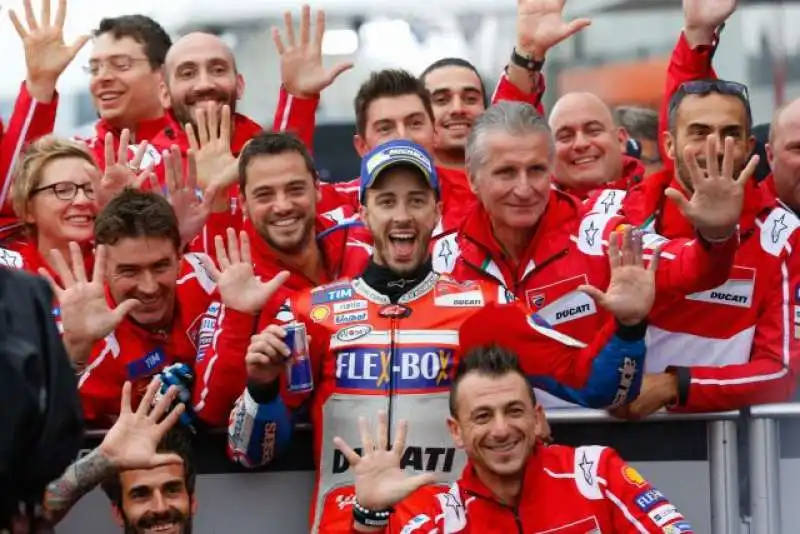 DOVIZIOSO 9