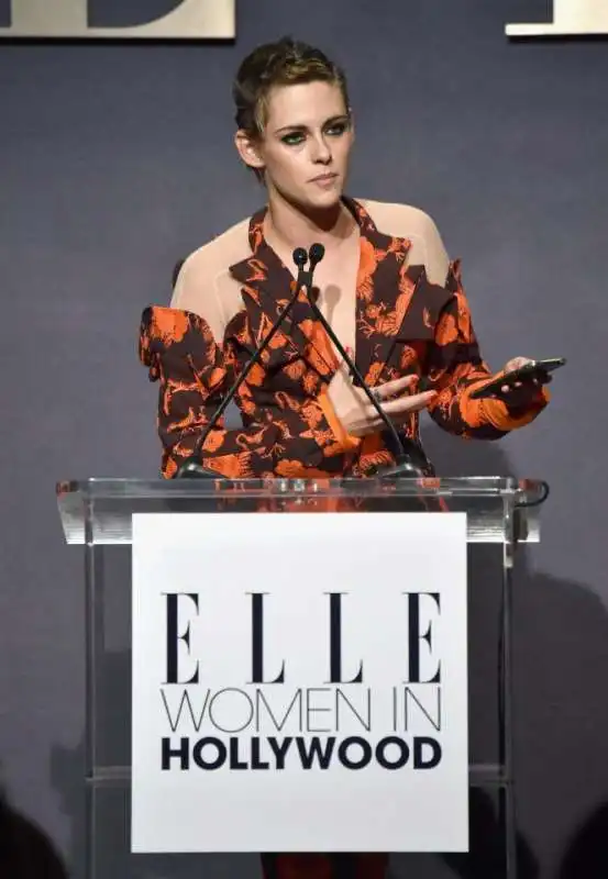 kristen stewart elle awards