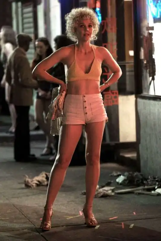 MAGGIE GYLLENHAAL IN THE DEUCE