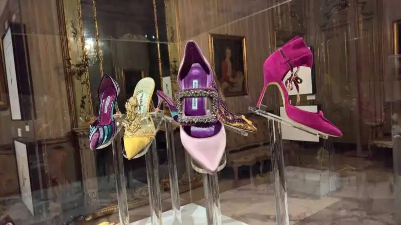 mostra the art of shoes manolo blahnik 