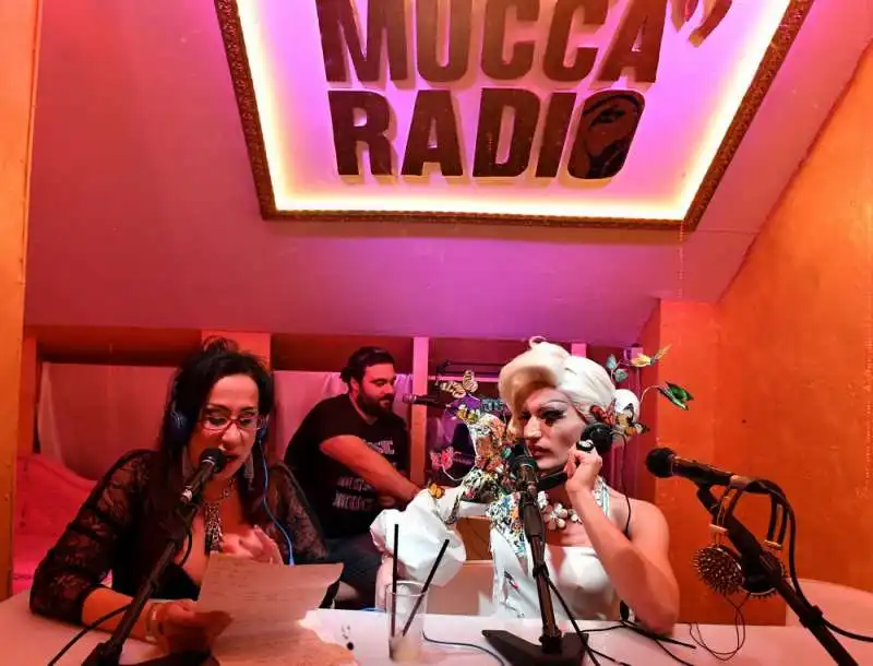 muccassassina in diretta radiofonica