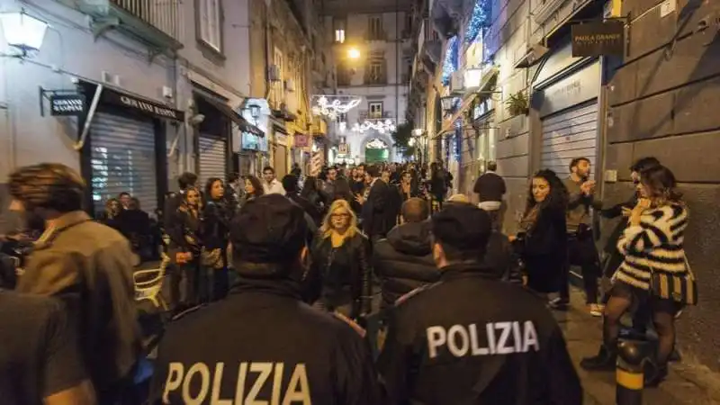 NAPOLI MOVIDA