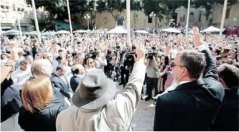 PROTESTE MORTE DAPHNE CARUANA GALIZIA