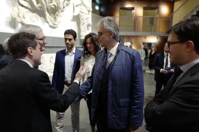 tim cook   ceccherini   bocelli   nardella