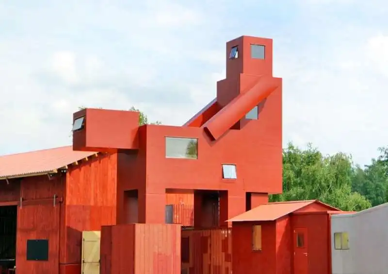 van lieshout  domestikator 