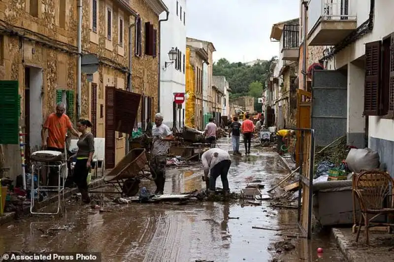 alluvione maiorca 1