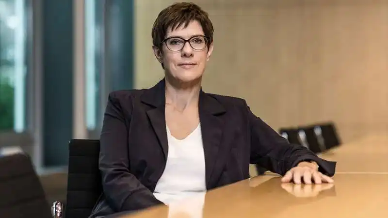 annegret kramp karrenbauer