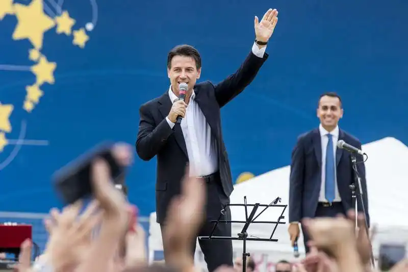 giuseppe conte a 'italia a 5 stelle' 2