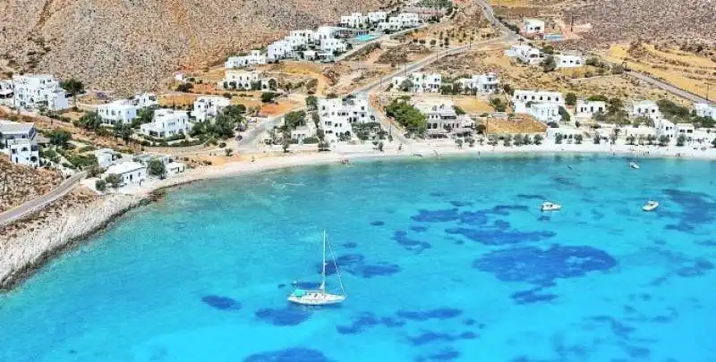 isola di folegandros grecia 3