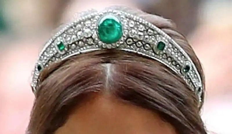 la tiara di eugenie 2