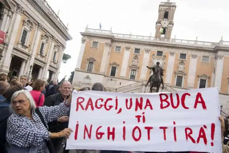 manifestazione roma dice basta 5