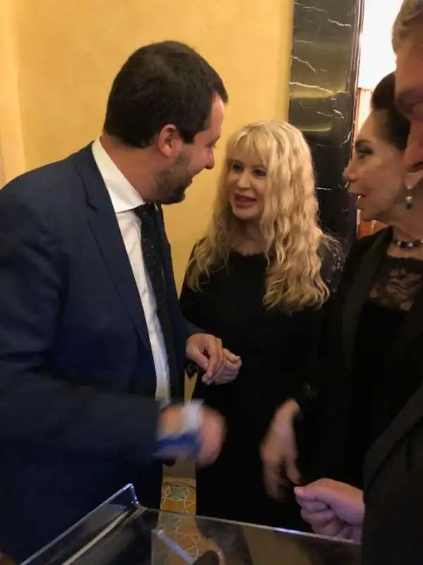 matteo salvini   valeria licastro   paola mainetti