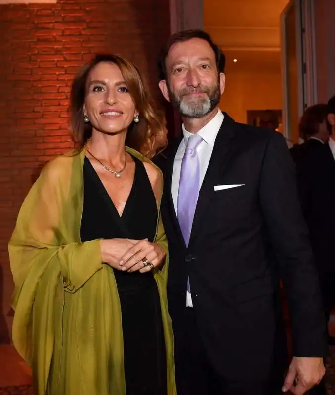 nuria sanz e l ambasciatore tedesco in italia victor elbling