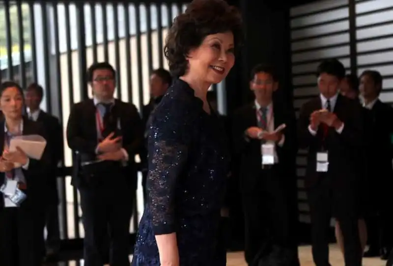 elaine chao