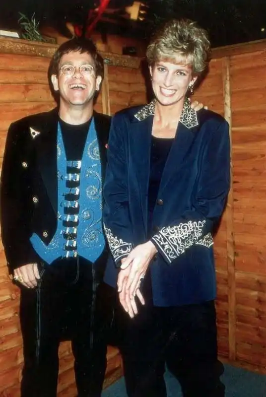 elton john e diana