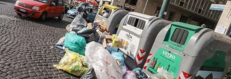 emergenza rifiuti a napoli 8