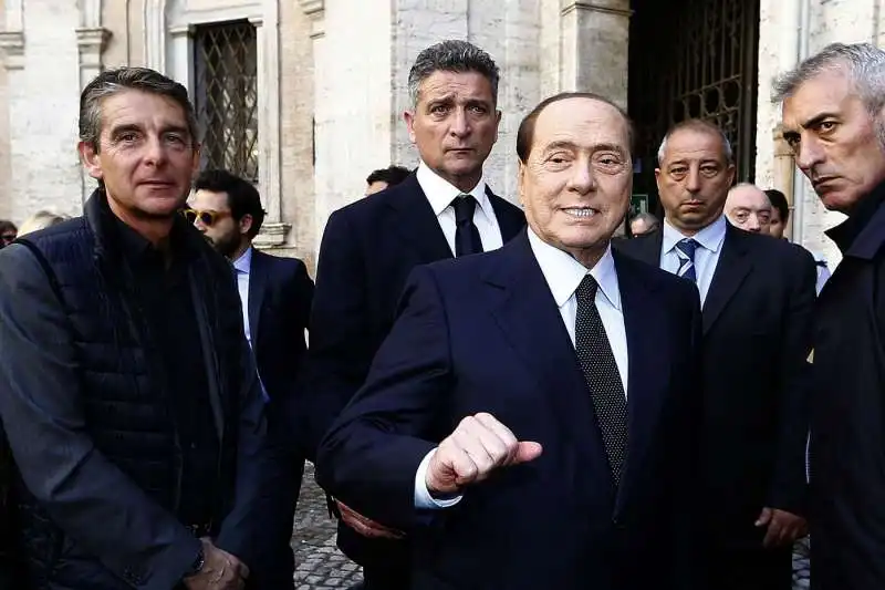 funerali di paolo bonaiuti   incontro tra silvio berlusconi e angelino alfano 2