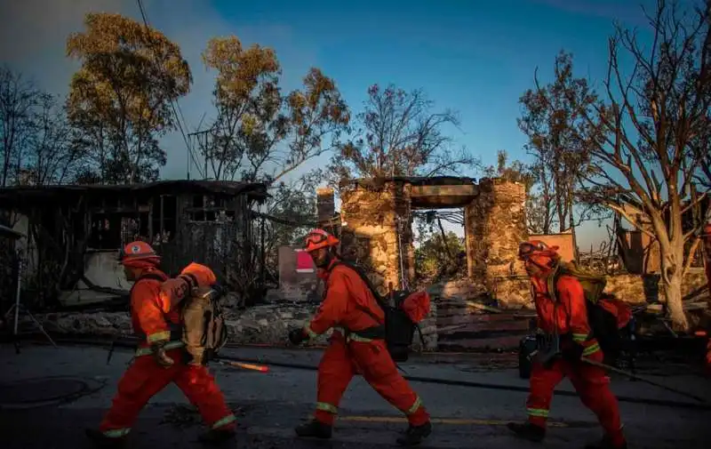 incendi in california 16