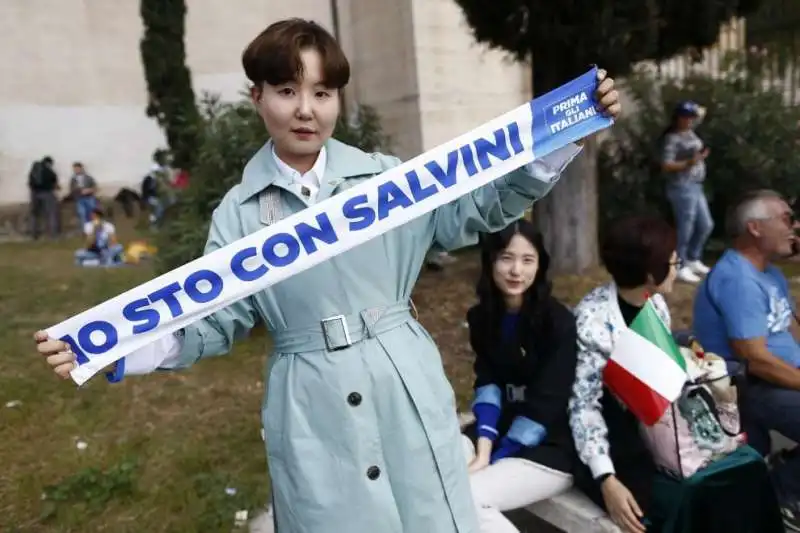 la manifestazione del centrodestra a piazza san giovanni    19