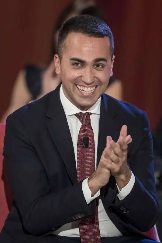 luigi di maio al maurizio costanzo show 1