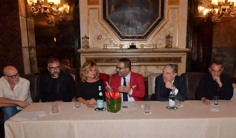 massimo di rollo gianluca rizzo anna bischi graziani gianluca carrabs rino barillari fabio jephcott  foto di bacco