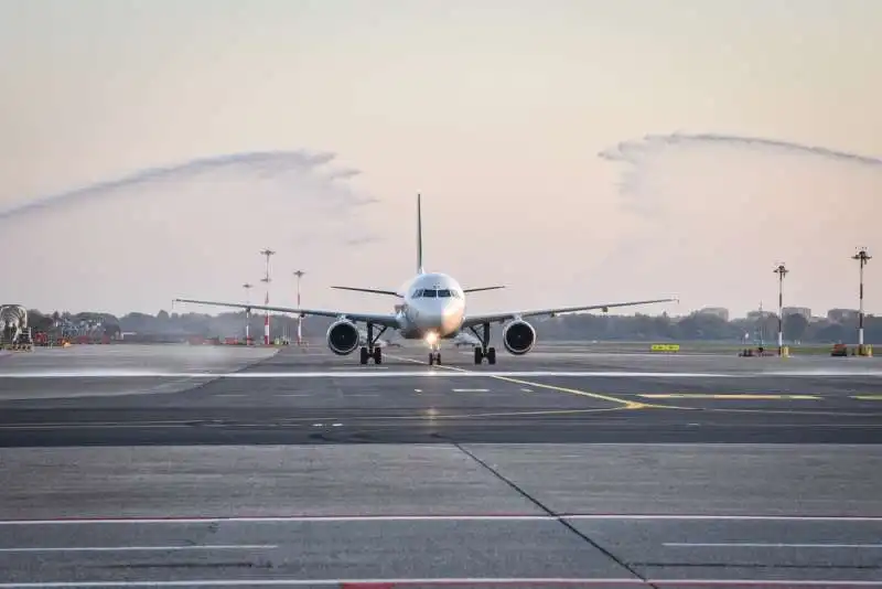 riapertura dell'aeroporto di linate a milano 42