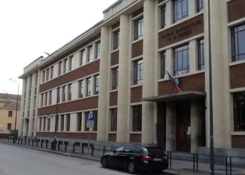 scuola pirelli milano 1