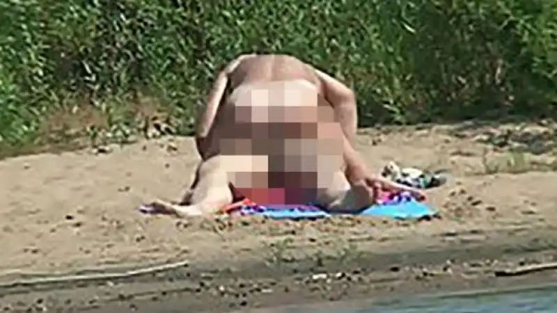 sesso spiaggia