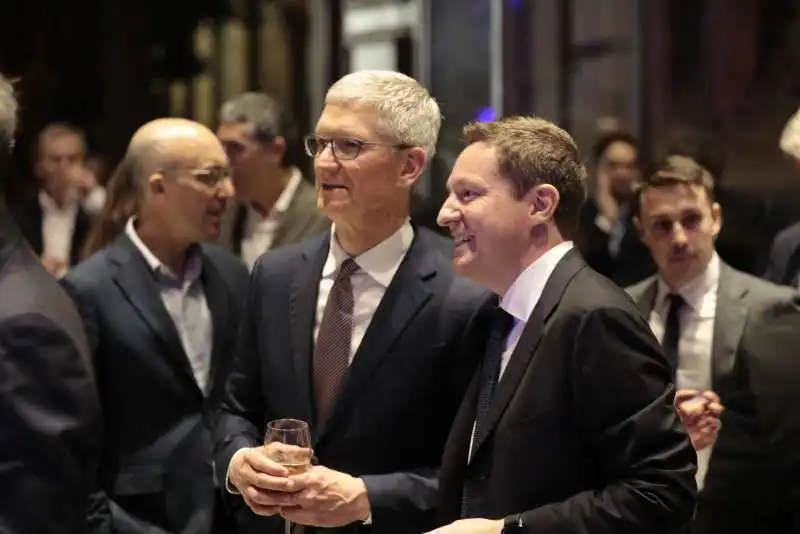 tim cook e andrea ceccherini